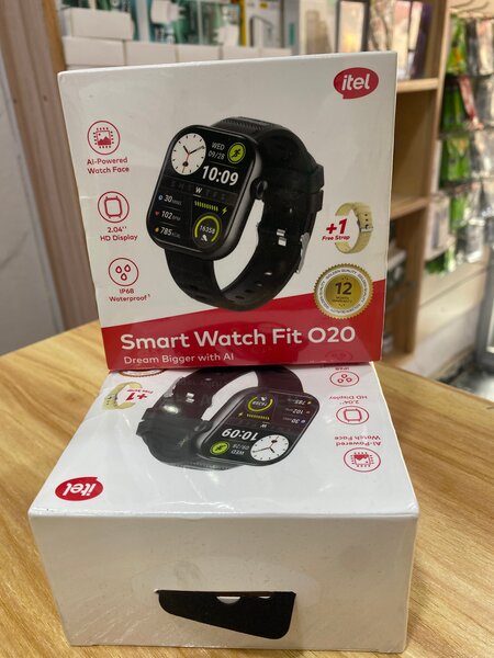 Montre Connectée Itel Fit O2O
