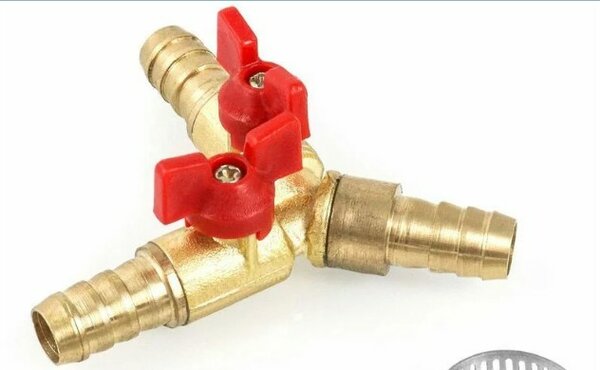 Raccord De Tuyau 3Tête  B6 B12