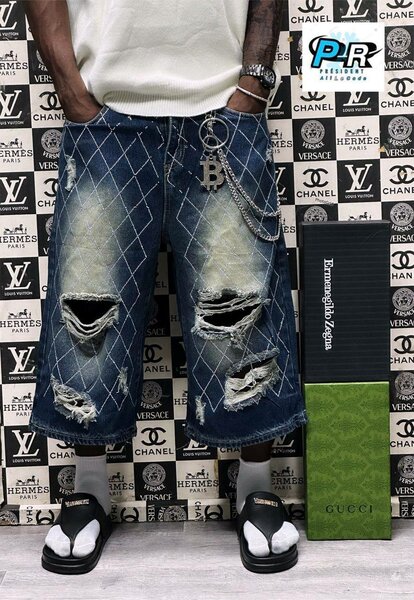 Shorts en jean déchirés stylés