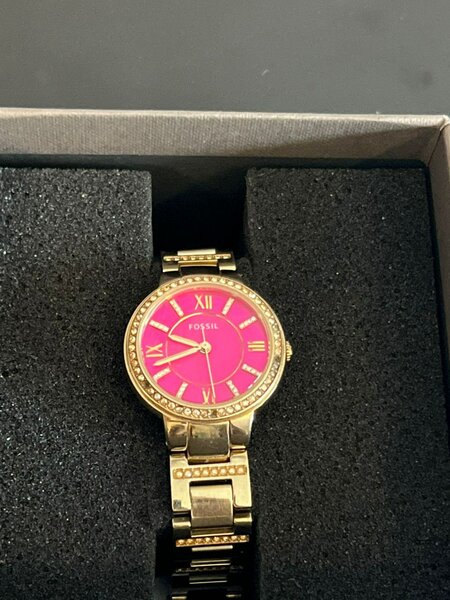 Montre Femme Fossil Dorée