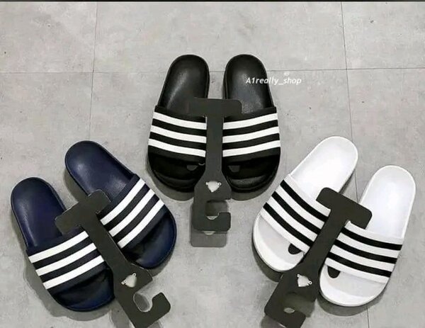 Claquettes confortables Adidas