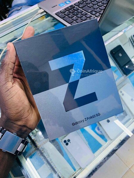 Samsung Galaxy Z Fold3 5G
