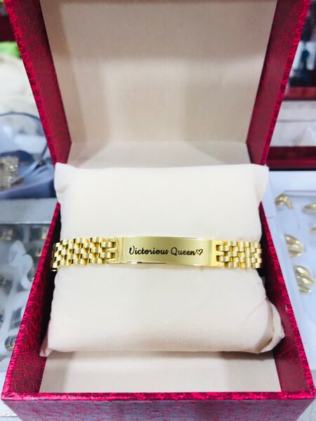 Customized bracelets