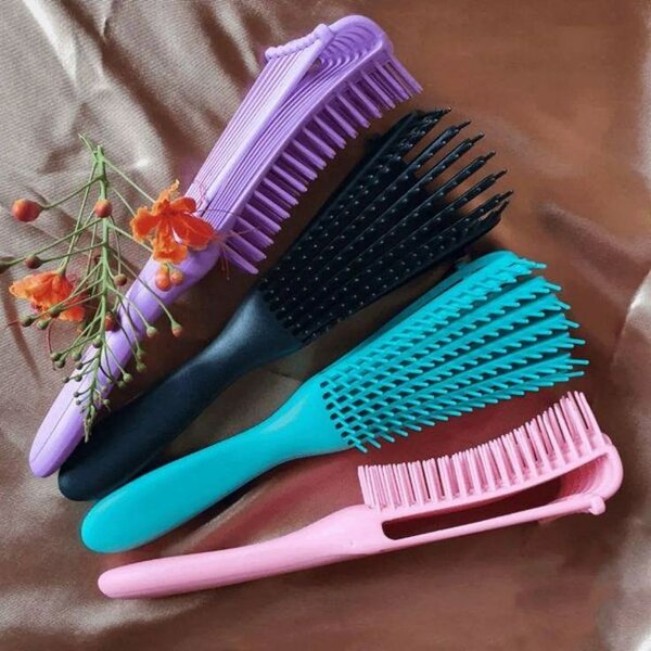 Peigne démêlant flexible