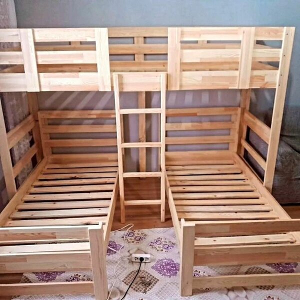 Lit superposé en bois