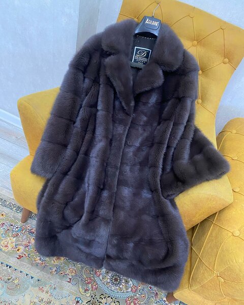 Шуба с английским воротником