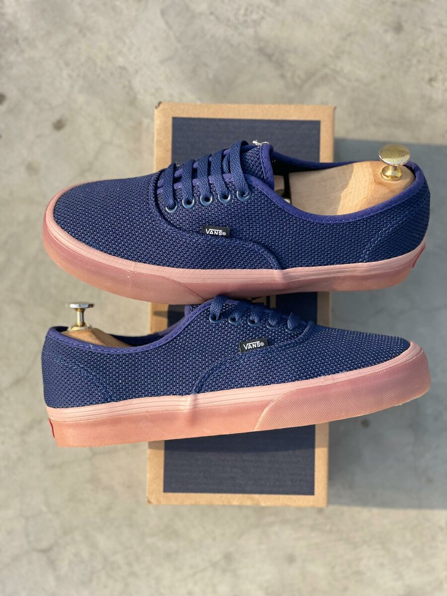 Chaussures Vans bleu marine
