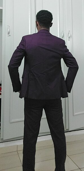 Costume élégant pour hommes