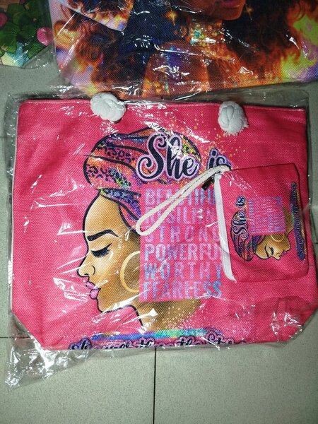 Sac cabas motif femme