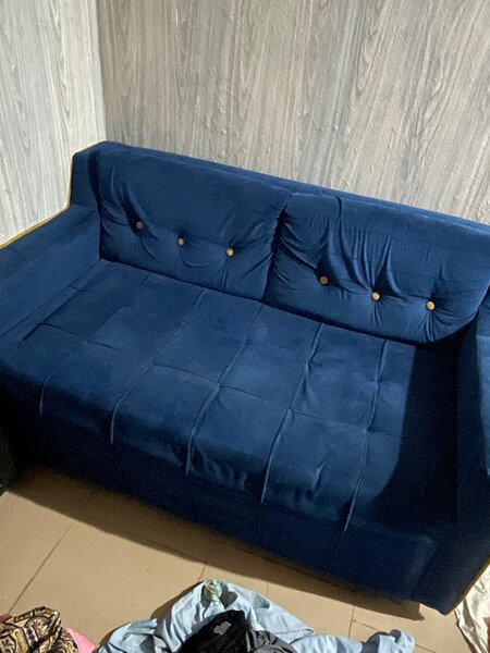 Canapé-lit bleu moderne