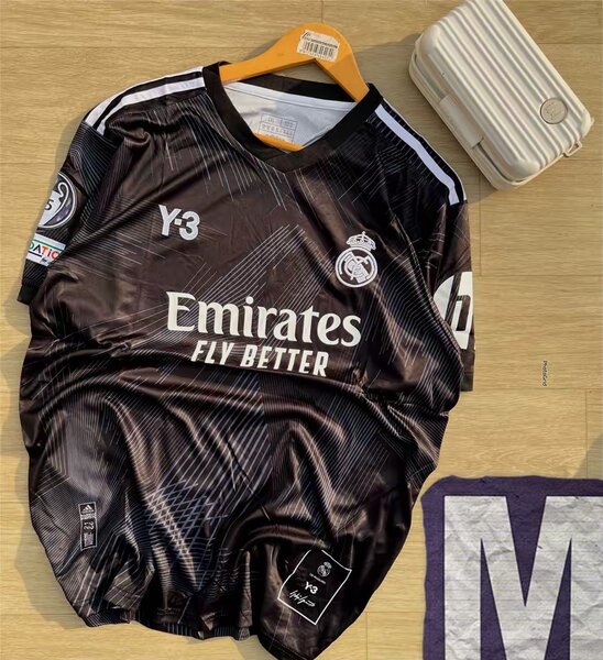 Maillots de football Real Madrid