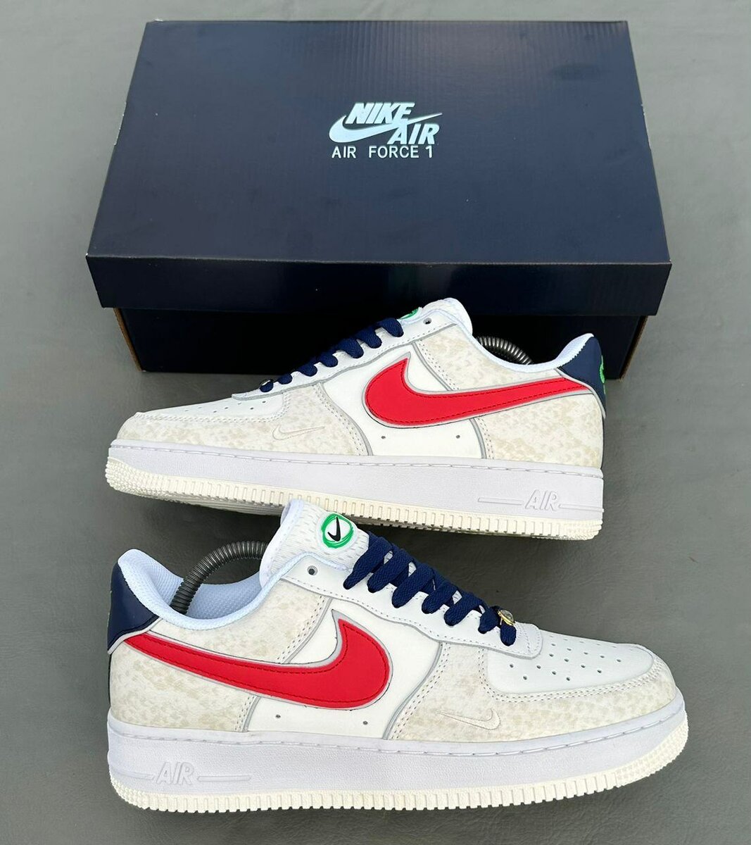 Baskets Air Force 1 rouges