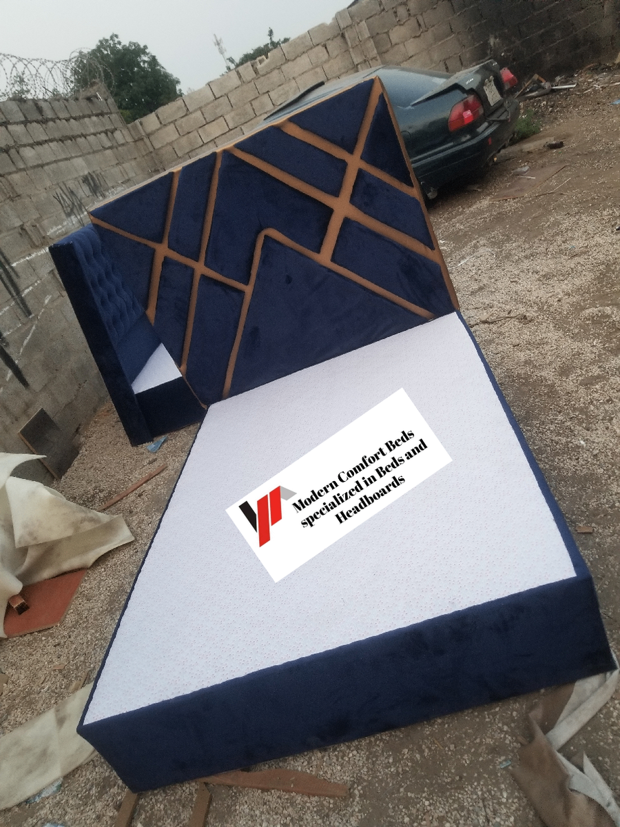 Shaped double bedset