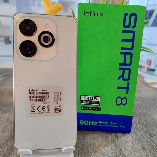 ORIGINAL INFINIX SMART 8(64/4)