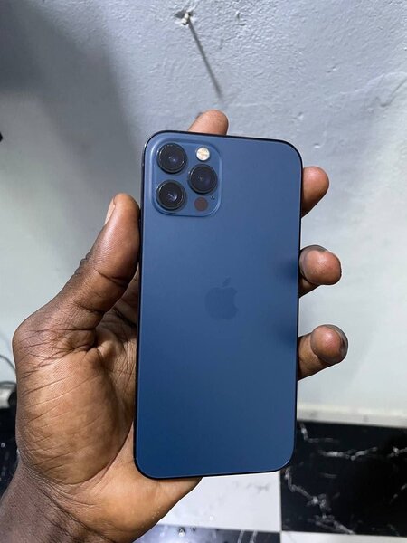 12pro 128gig bh92% factory unlocked everything intact