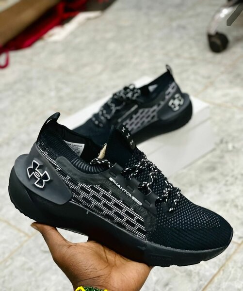 Under Armour Phantom Noir