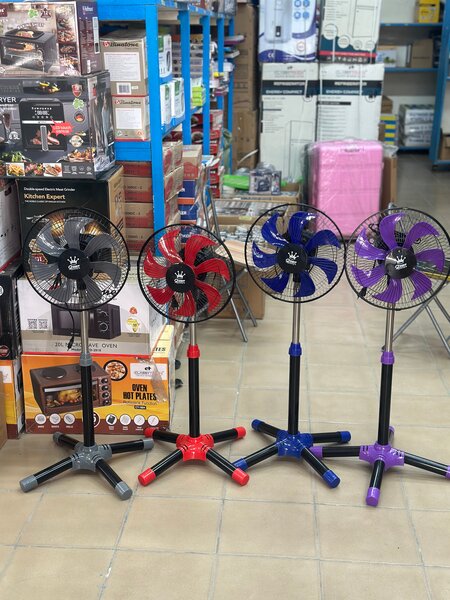 Ventilateur sur pied coloré