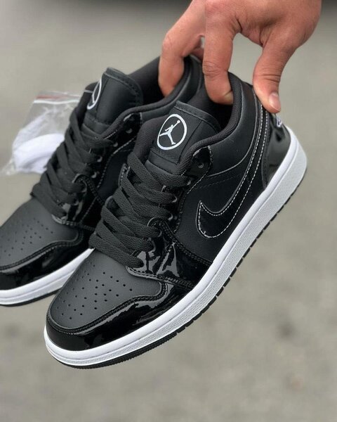 Nike Jordan Noires Classiques