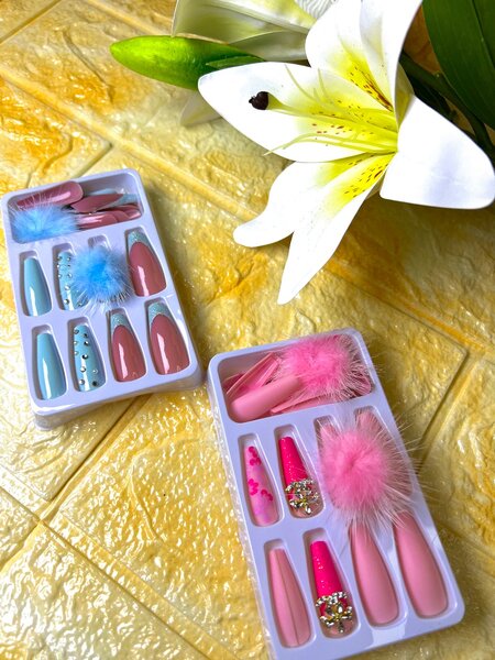 Faux Ongles / Press On Nails