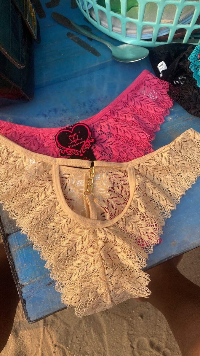 Slip  en dentelle sexy