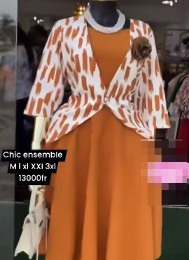 robe marron et blanc