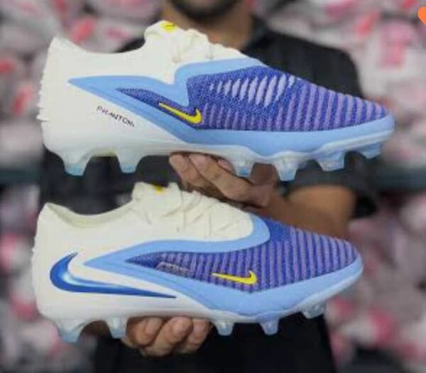 Chaussures Football Phantom Pro