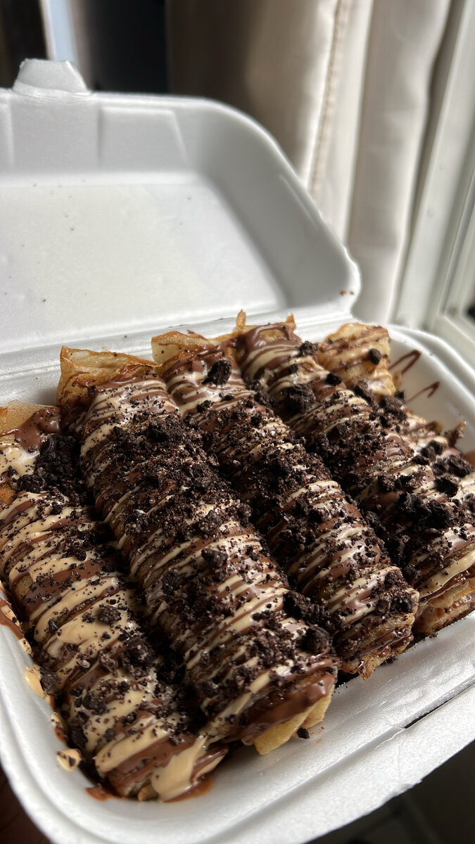Oreo Crepes with Chocolate Sauce