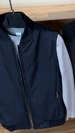 безрукавка