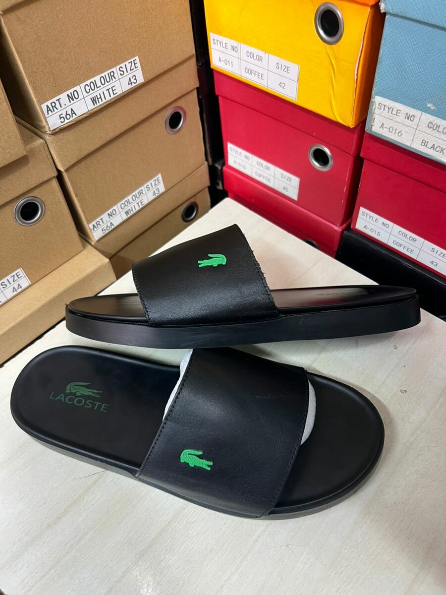 Sandales en cuir noires