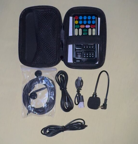 I9 voice changer  male to female + all accessories