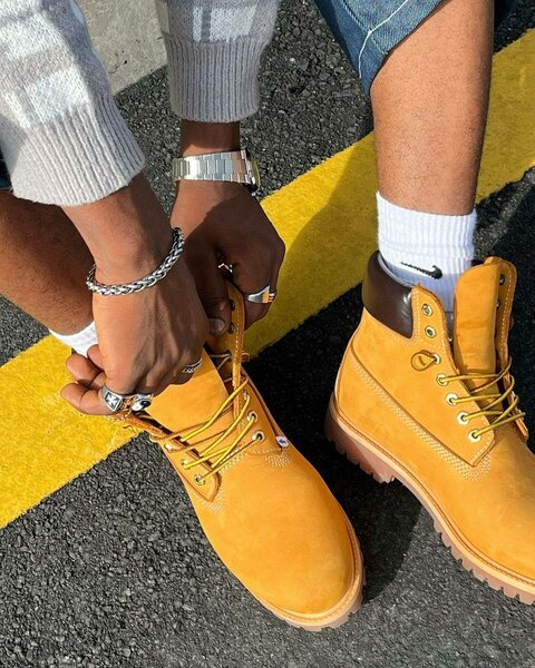 Bottes en cuir résistantes