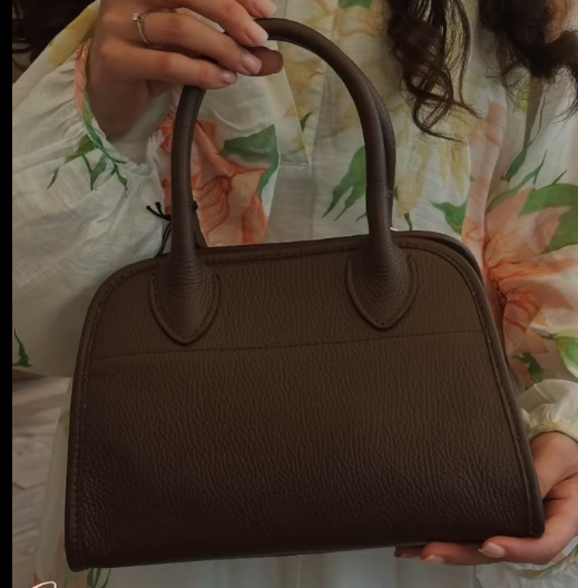 Модель выполнена с любовью ❤️из натуральной зернистой кожи