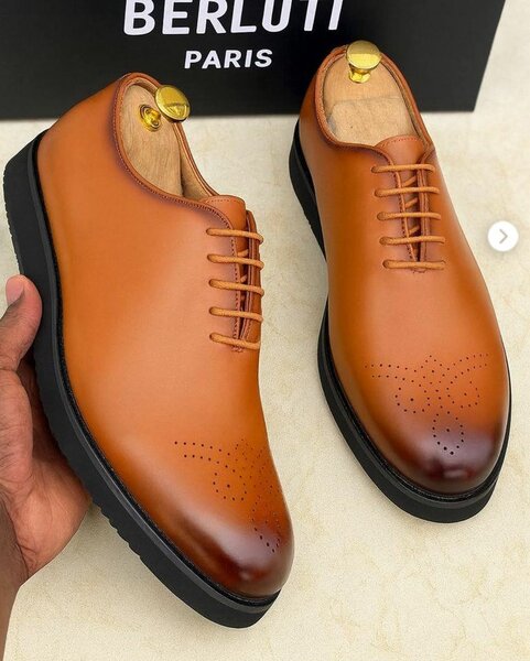 Chaussures habillées Berluti