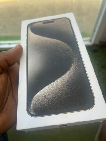Iphone 15 pro max 256 gig