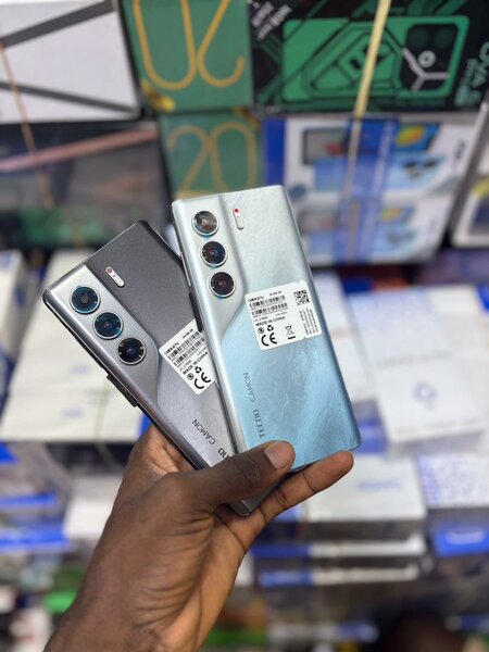 TECNO Camon 40 Pro 256GB 16GB