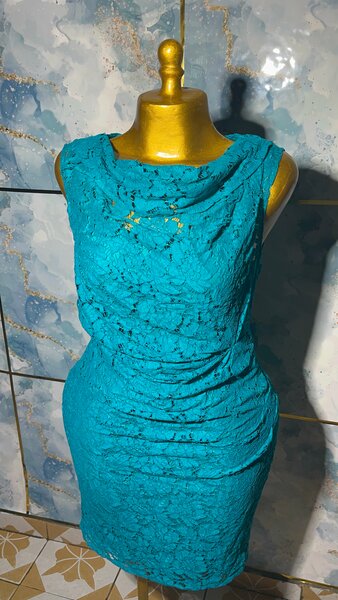 Robe élégante en dentelle