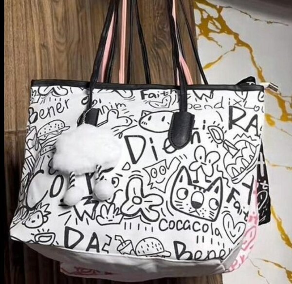 Sac fourre-tout graffiti pour femme