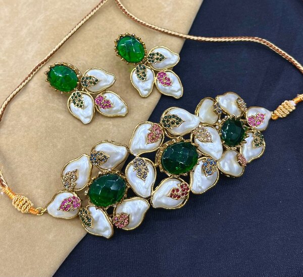 Mother of Pearls Set