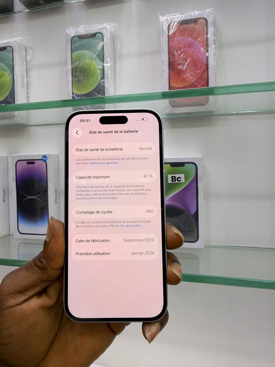 15. 128Go tout est dorigine