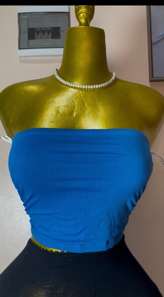 Top Tube Bleu Élégant