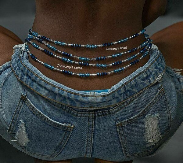 Baya perlée colorée