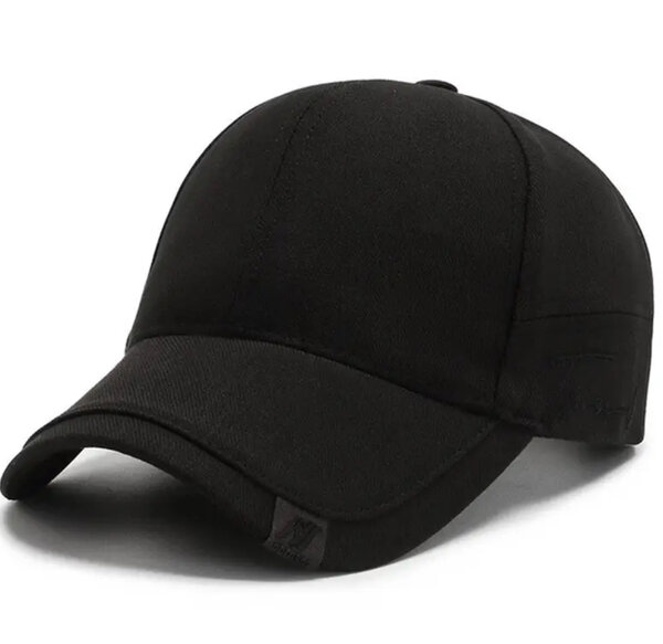 Casquette noire classique