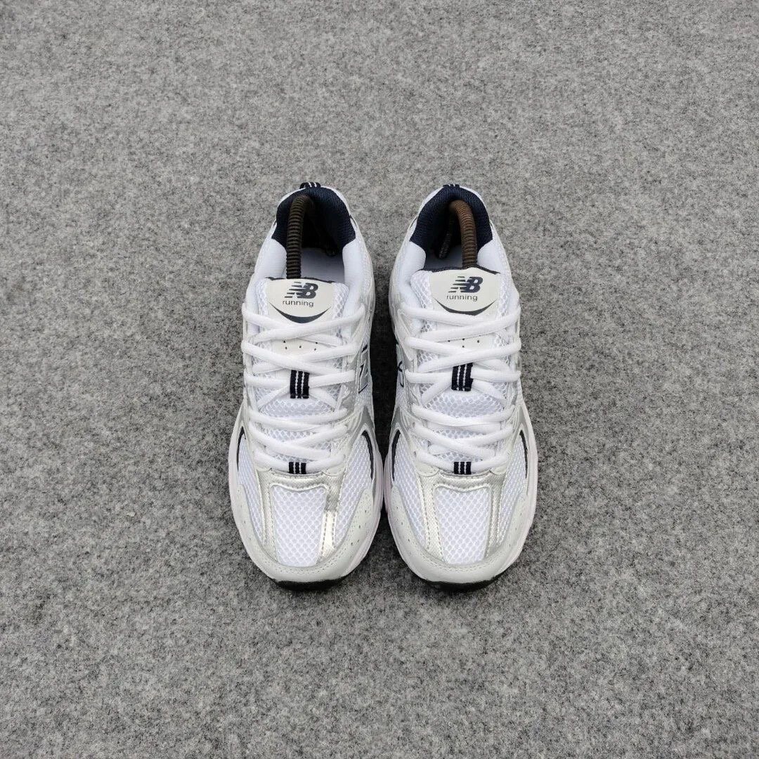 Baskets  New Balance enfants