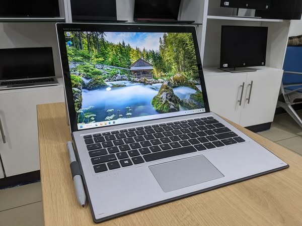 HP Elite X2 1013 G3 Laptop/Tablet (13 Inches)