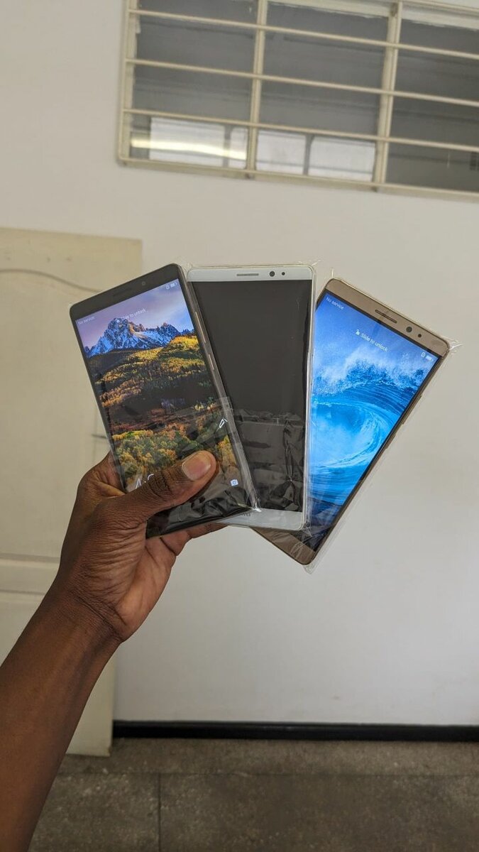 Huawei Mate 8 Pre-owned