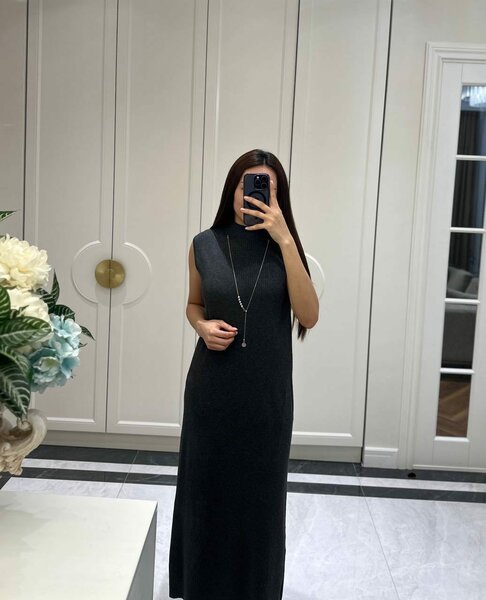 Платье без рукав