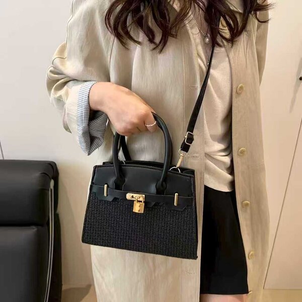 Sac à main élégant en cuir