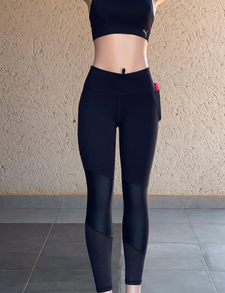 black leggings