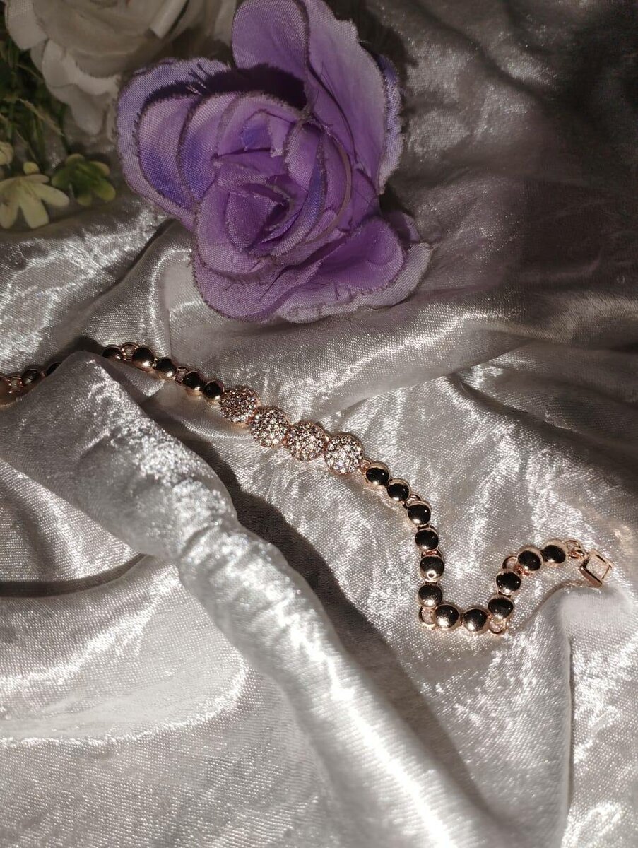 Fashion Trend Unique Design Elegant Delicate Small bracelet