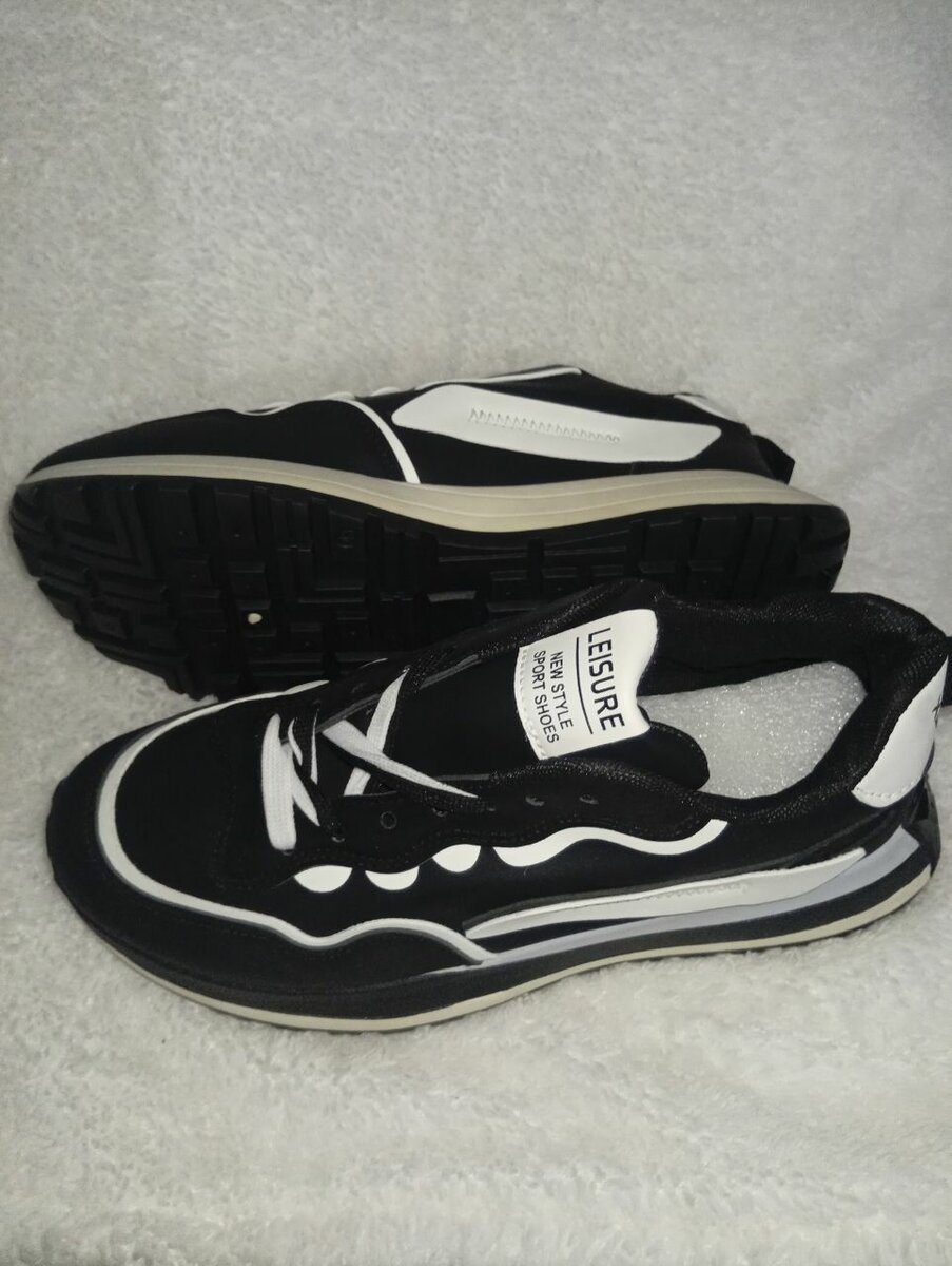 Baskets sport noires élégantes